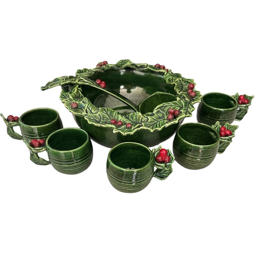 Mid-Century Signed Dated Riddell Green Holly Leaf  7 Pc Punchbowl Set